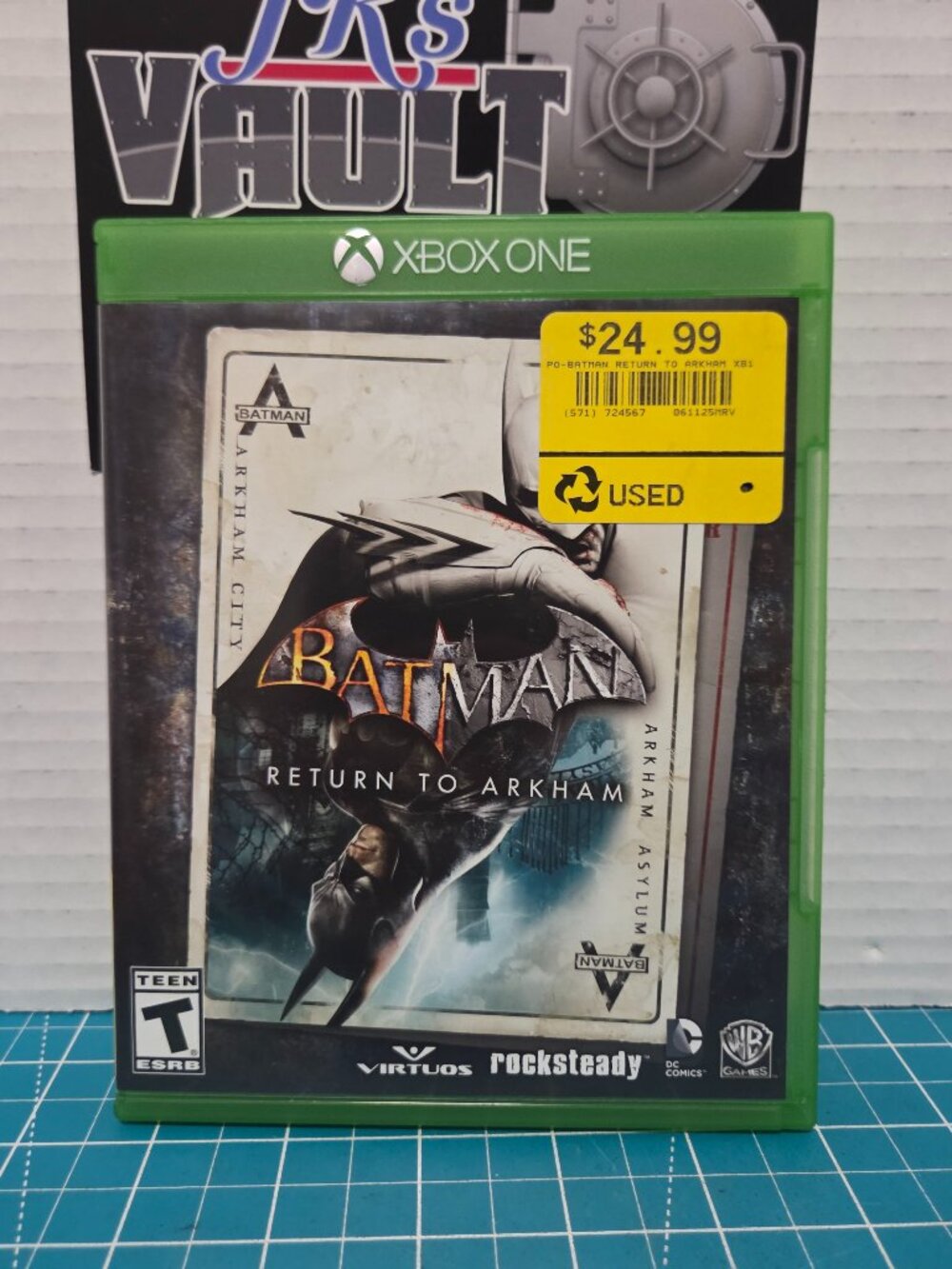 Batman Return to Arkham Xbox One Excellent Condition